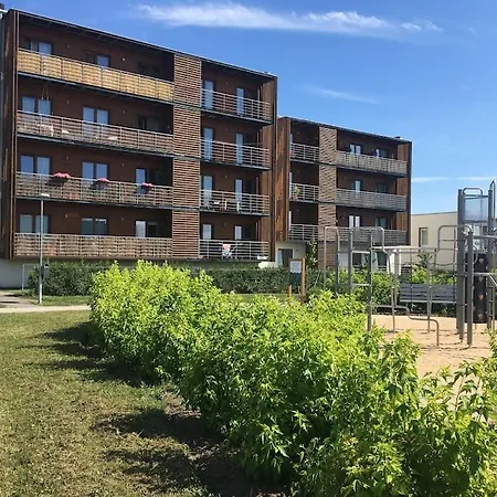 Kena 2.toaline Korter, Tasuta Parkimisega. * Tartu