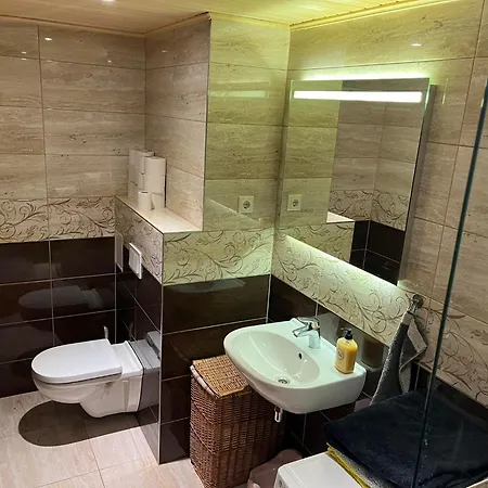 Apartmán Kena 2.toaline Korter, Tasuta Parkimisega. *